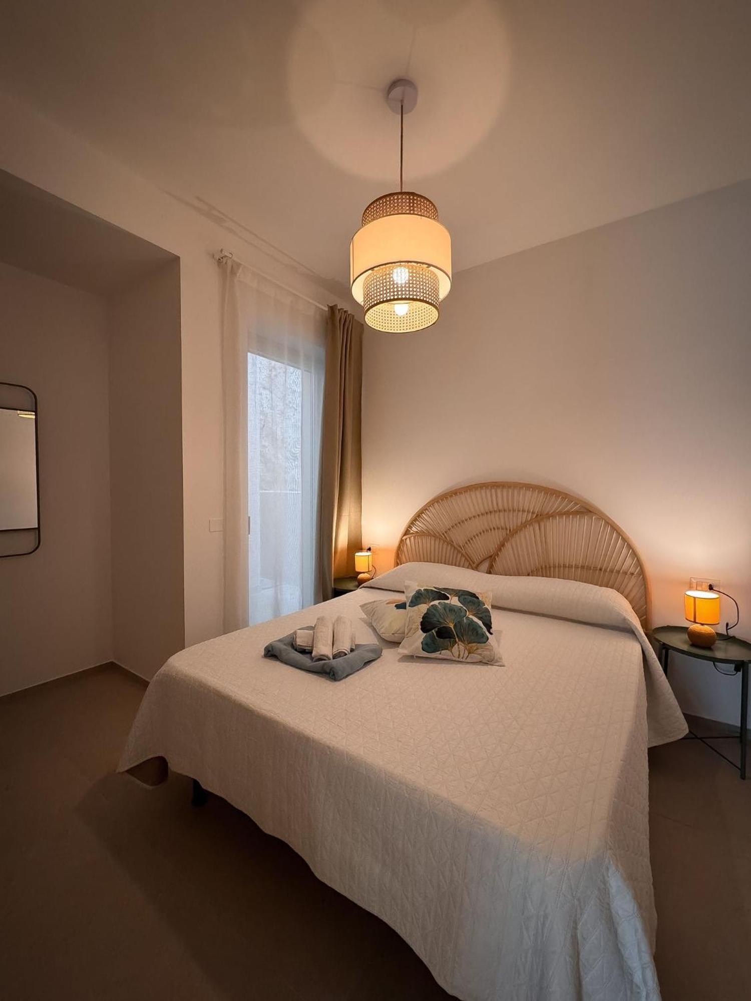Aura Apartments Mattinata Kültér fotó